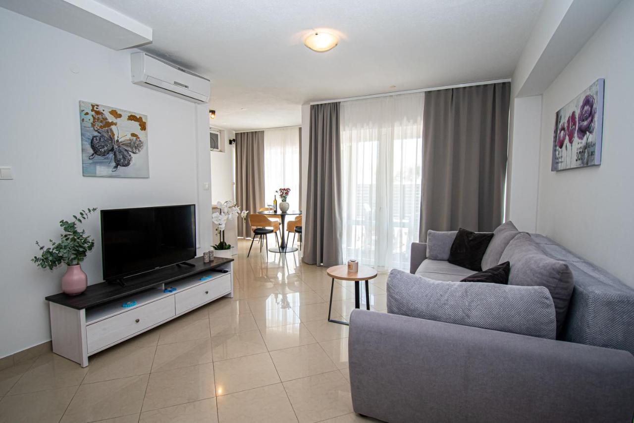 Beachfront Apartments Gabine Kastela Ngoại thất bức ảnh