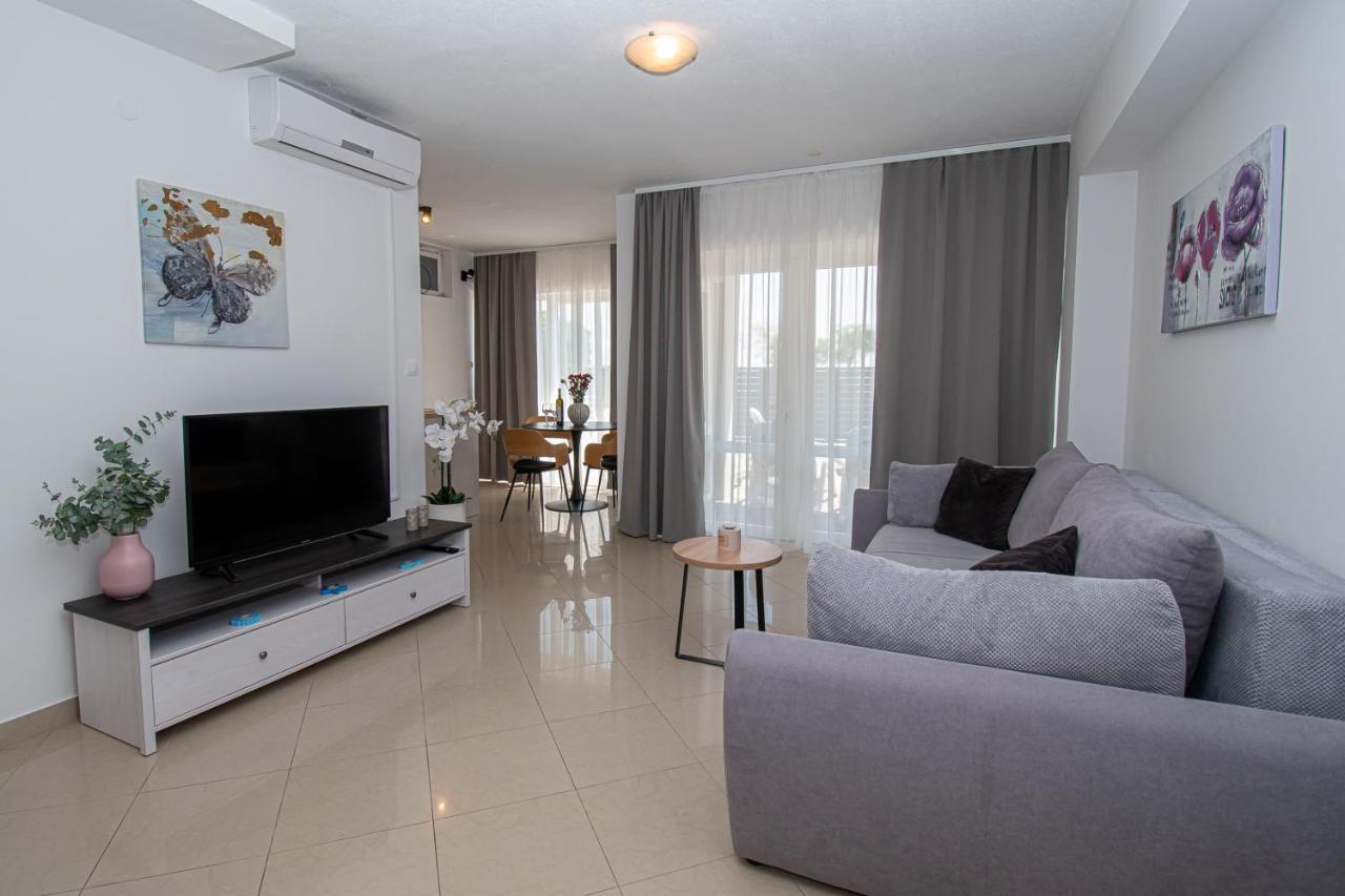 Beachfront Apartments Gabine Kastela Ngoại thất bức ảnh