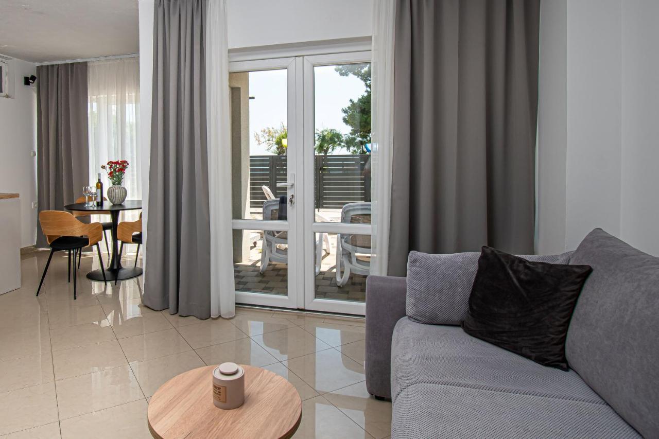 Beachfront Apartments Gabine Kastela Ngoại thất bức ảnh