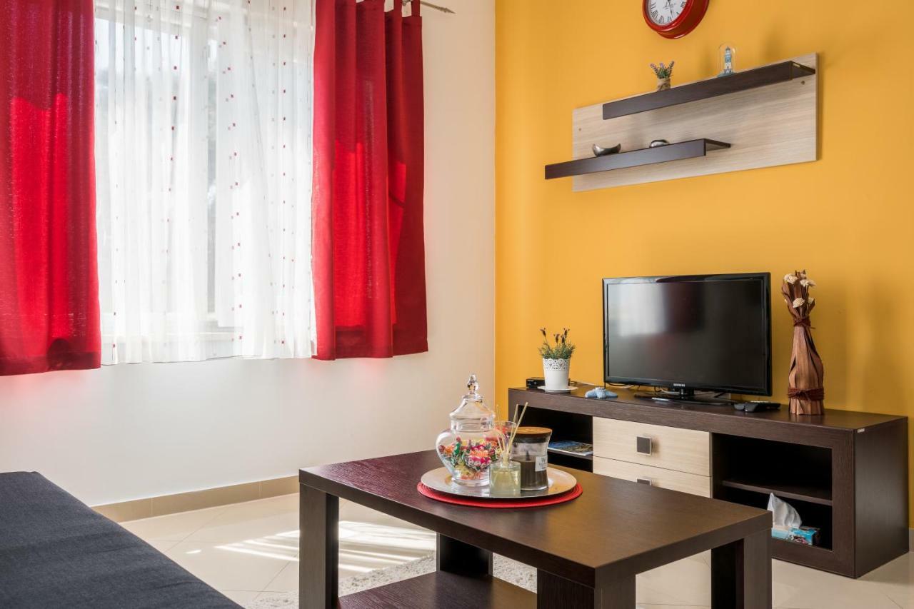 Beachfront Apartments Gabine Kastela Ngoại thất bức ảnh