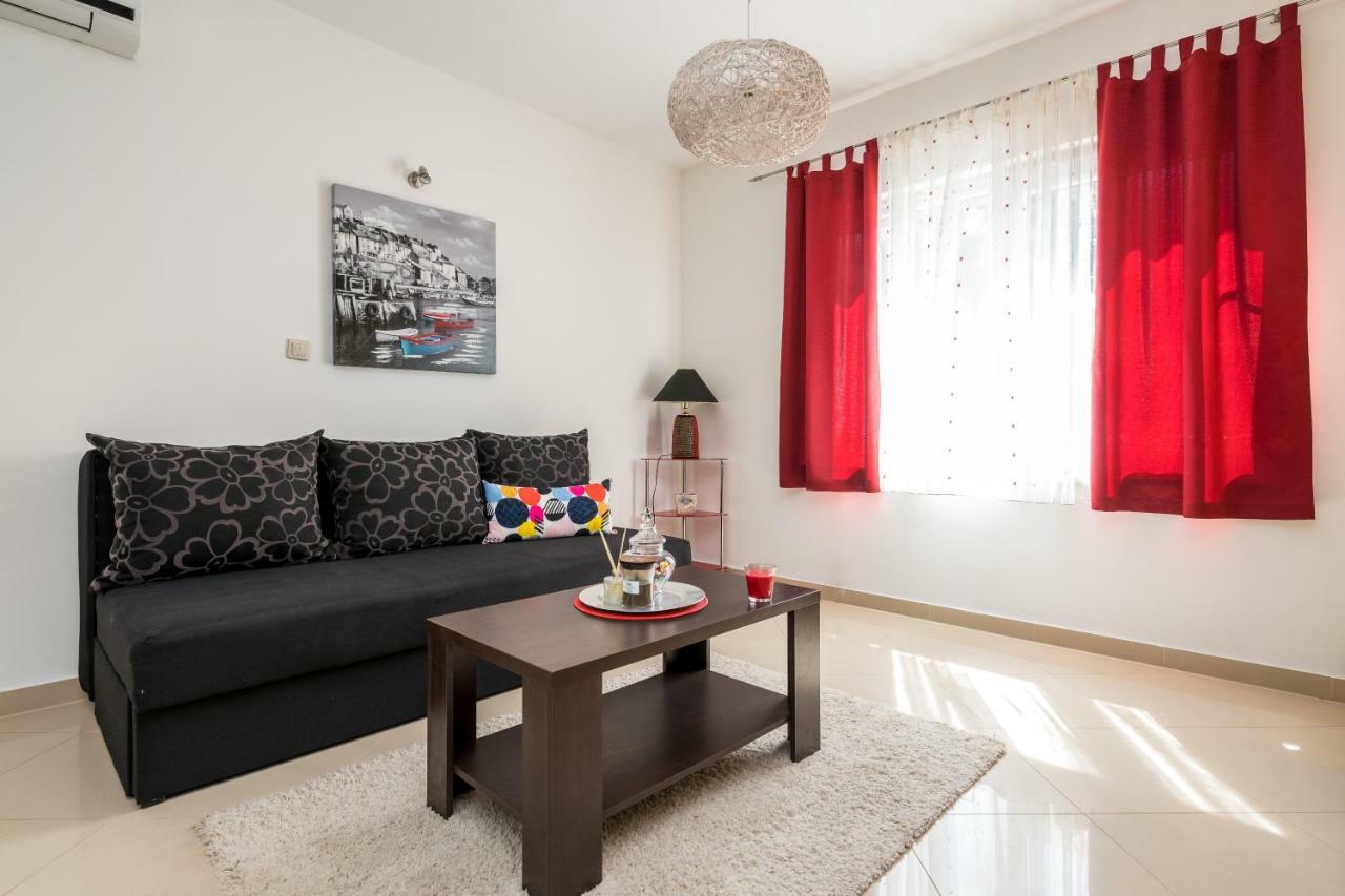 Beachfront Apartments Gabine Kastela Ngoại thất bức ảnh